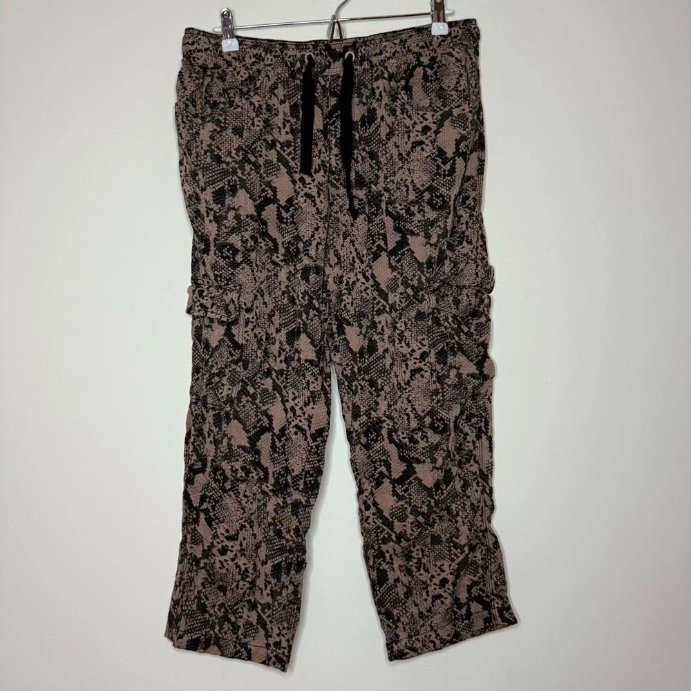 ANTHRO SANCTUARY Snakeskin Printed Tan Comfy Lightweight Drawstring Joggers